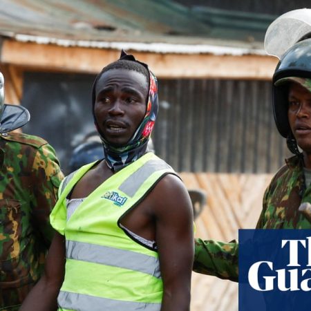 Man shot during protest against proposed US Ebola quarantine facility in Kenya
