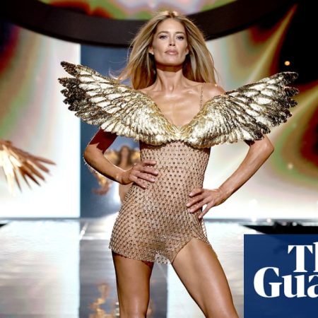 Australian billionaire Brett Blundy wages high-stakes campaign to oust chair of Victoria’s Secret