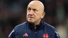 Defence coach Edwards negotiating France exit