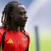 Doku criticised over plan to return home for birth