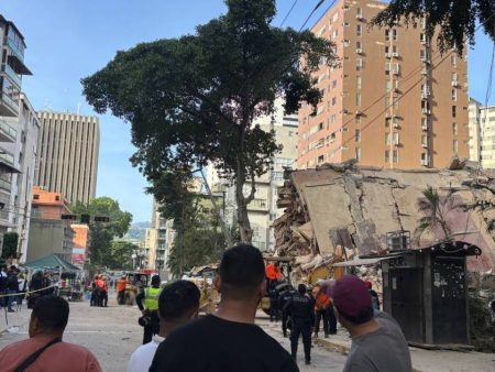 ‘Truly terrifying’: Caracas confronts the aftermath of Venezuela earthquake
