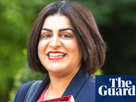Mahmood in standoff with Starmer over sacking of her junior minister