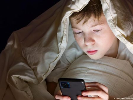 Will Germany impose an age limit for social media?