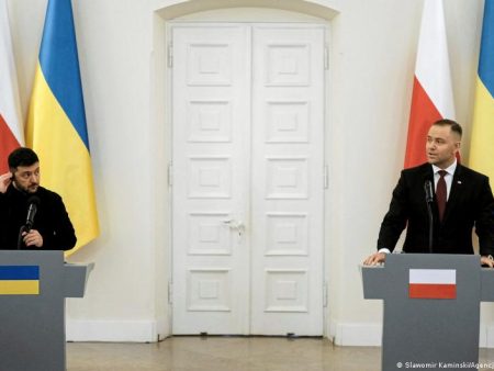 Poland’s president strips Zelenskyy of top honor