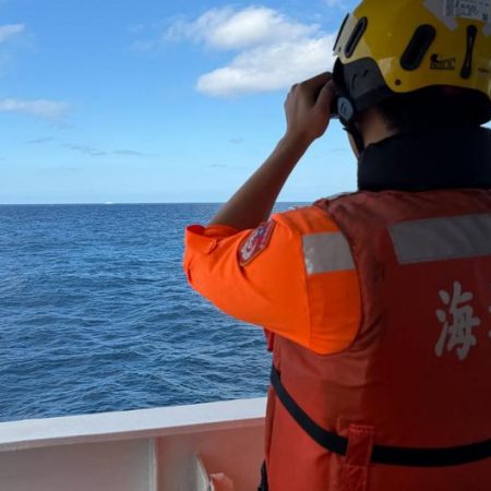 Taiwan deploys vessels in response to Chinese operation