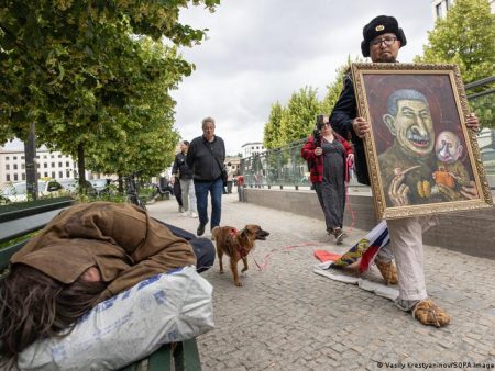 Poland: Arrest after Russian artist and Putin critic killed