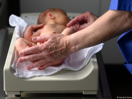 Germany news: Population shrinks for first time since COVID-induced dip in 2020