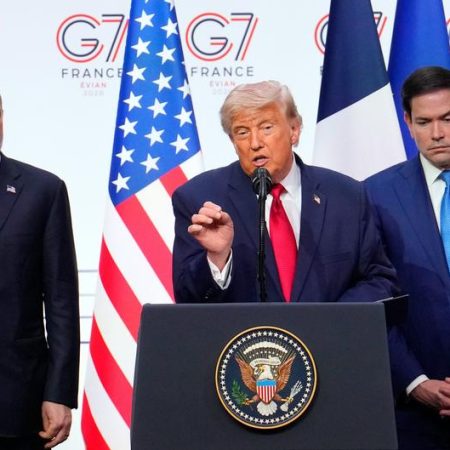 Middle East: Trump could restart Iran war if deal not signed