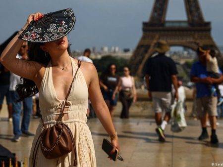 Fact check: As Europe bakes, should you trust your sunscreen?