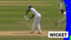 ‘Oh dear’ – Archer bowled by unplayable delivery from Henry