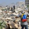 Venezuela earthquakes kill 920 people as families desperate for news