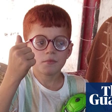 Video of visually impaired Palestinian boy crying over broken glasses draws global attention