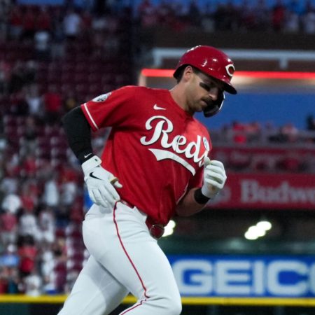 Reds vs Padres Prediction, Picks & Odds for Today’s MLB Game