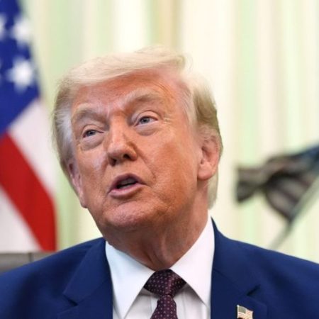 Trump says US would only unfreeze Iranian assets after peace deal