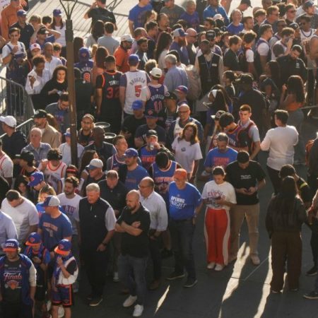 NYPD deploying more officers for Knicks parade than any past event