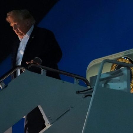 Live updates: Vance set to brief at White House as Trump’s MOU with Iran comes under fire