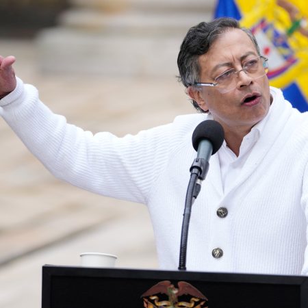 Why is Israel being accused of meddling in Colombia presidential election?