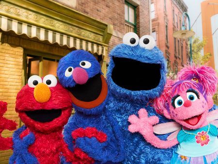 Netflix Wins ‘Sesame Street’ Movie Rights