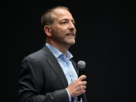 Chuck Todd believes Trump pushing Murkowski closer to Dems