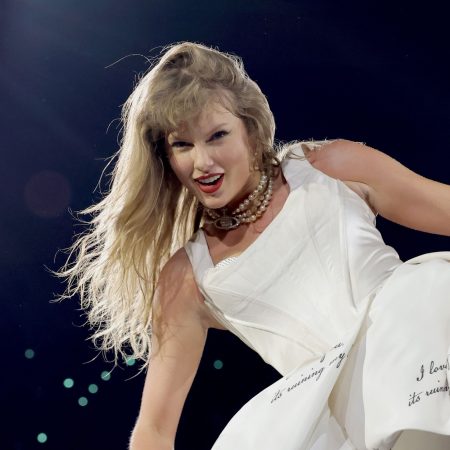 Taylor Swift Releases ‘I Knew It, I Knew You’ Music Video Featuring ‘Toy Story’ Footage