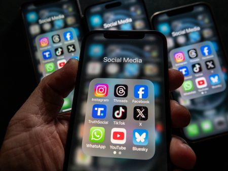 The Global Rush to Ban Kids From Social Media Has Begun. Will It Work?