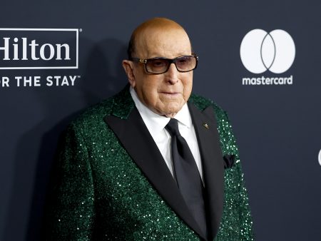 Bruce Springsteen, Barry Manilow, Patti Smith, More Remember Clive Davis: “He Changed My Life”