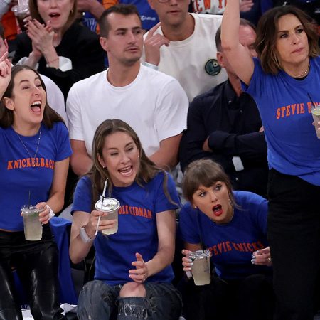 Alana Haim’s Work, Taylor Swift’s Puns: How Those Viral Knicks Shirts Came to Be