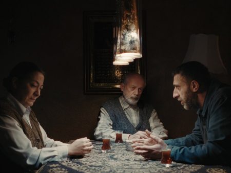 In Nader Saeivar’s ‘Hijamat,’ Edited by Jafar Panahi, Dishes Break, and So May a Family (Exclusive Clips)