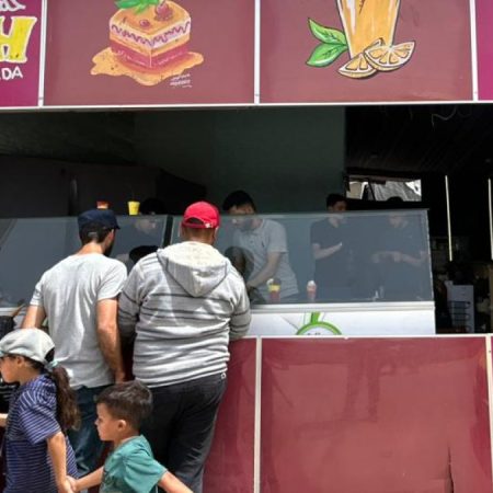 An ice cream parlour survives Gaza’s genocide and gives seven students hope