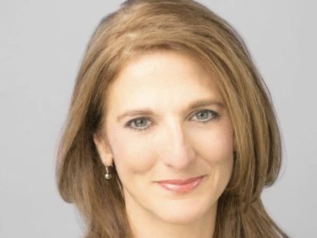 Jill Schlesinger Offers Frank Financial Talk in CBS News’ ‘Money Moves’ Podcast