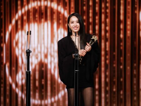 Jolin Tsai and Chang Chen-yue Lead the Pack at Golden Melody Awards