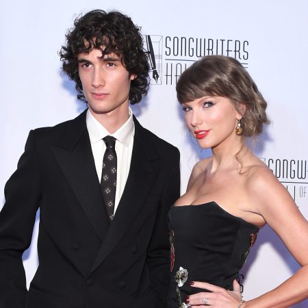 Sombr Covers Two Taylor Swift Songs as Steven Spielberg Compares Her to Lennon-McCartney at Songwriters Hall of Fame Ceremony