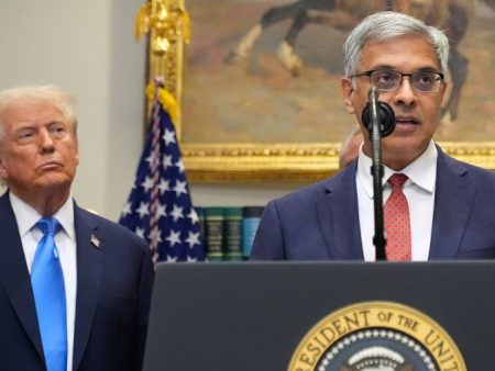 Democrats demand OMB rescind grant rule
