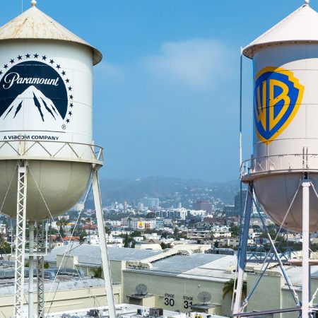 Democratic Senators Call On FCC To Prevent Paramount-Warner Bros. Discovery Merger From Closing While Foreign Ownership Review Is Pending