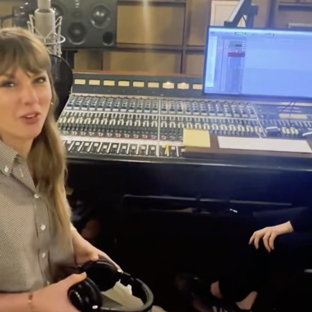 Taylor Swift Wrote and Recorded ‘I Knew It, I Knew You’ in 8 Hours Right After Watching ‘Toy Story 5’: ‘One of the Most Fun Days of My Life’