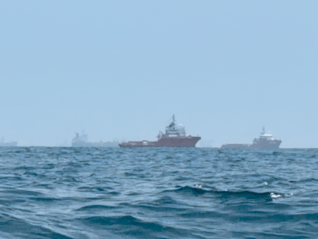 Mixed messages on Strait of Hormuz create uncertainty for oil