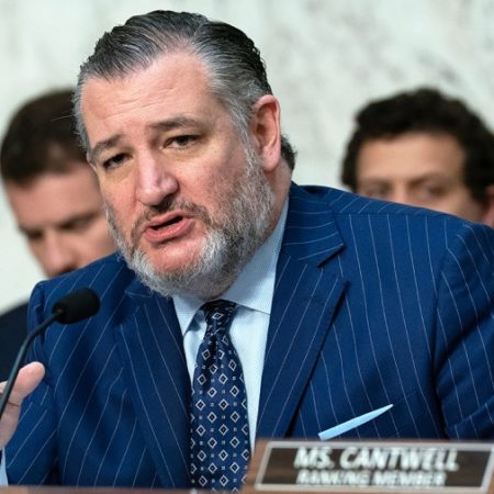 GOP critics aren’t buying Trump’s Iran sales pitch 