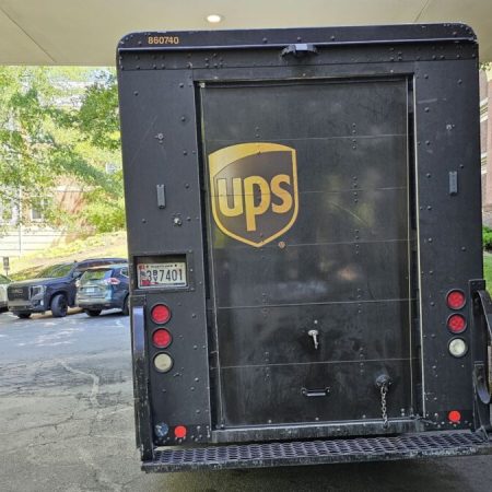 Teamsters to fight UPS over alleged use of nonunion drivers