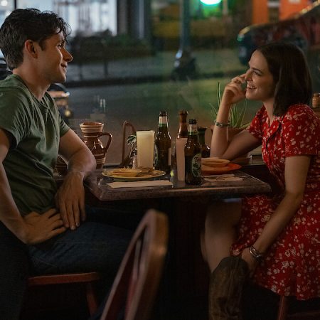 ‘Voicemails For Isabelle’ Review:  Zoey Deutch And Nick Robinson Prove That Chemistry Is Everything In Netflix’s Irresistible, If Familiar, Romcom