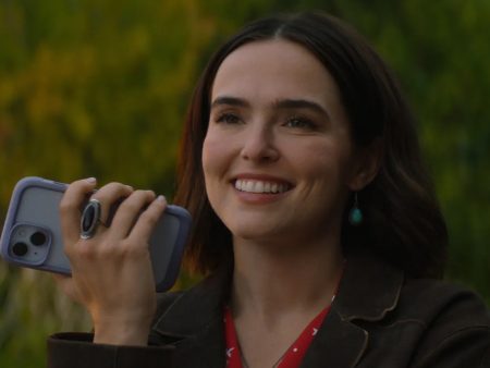 Why Netflix’s latest hit rom-com ‘Voicemails for Isabelle’ won’t get a call from the Oscars