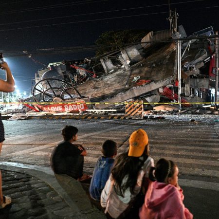 7.8 magnitude earthquake leaves dozens dead in the Philippines