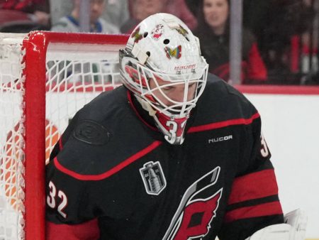 Hurricanes vs Golden Knights Prediction, Picks & Odds for Sunday’s Stanley Cup Final 6