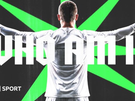 Who am I? Guess World Cup star No 9