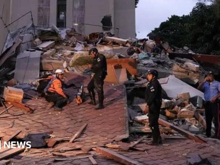 Rescuers search rubble for survivors as Venezuela earthquakes kill at least 235