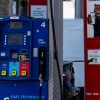 Average gas price falls below $4 for first time in months