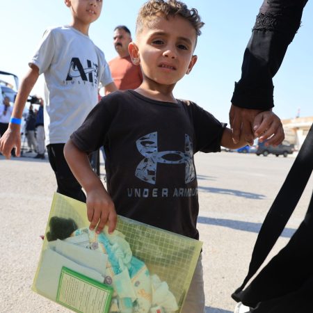 US lawmakers press Israel to let cancer patients out of Gaza for treatment
