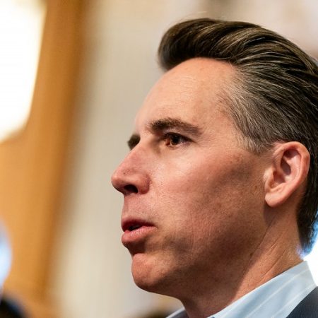 Hawley blasts 4 Republicans who voted to reject adding voter ID bill to reconciliation package