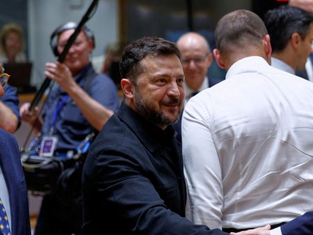 Ukraine urges EU to pressure Russia to end war before winter