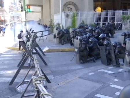 Bolivia declares state of emergency to clear protest blockades