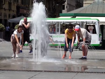 Europe heatwave scorches cities and wildlife